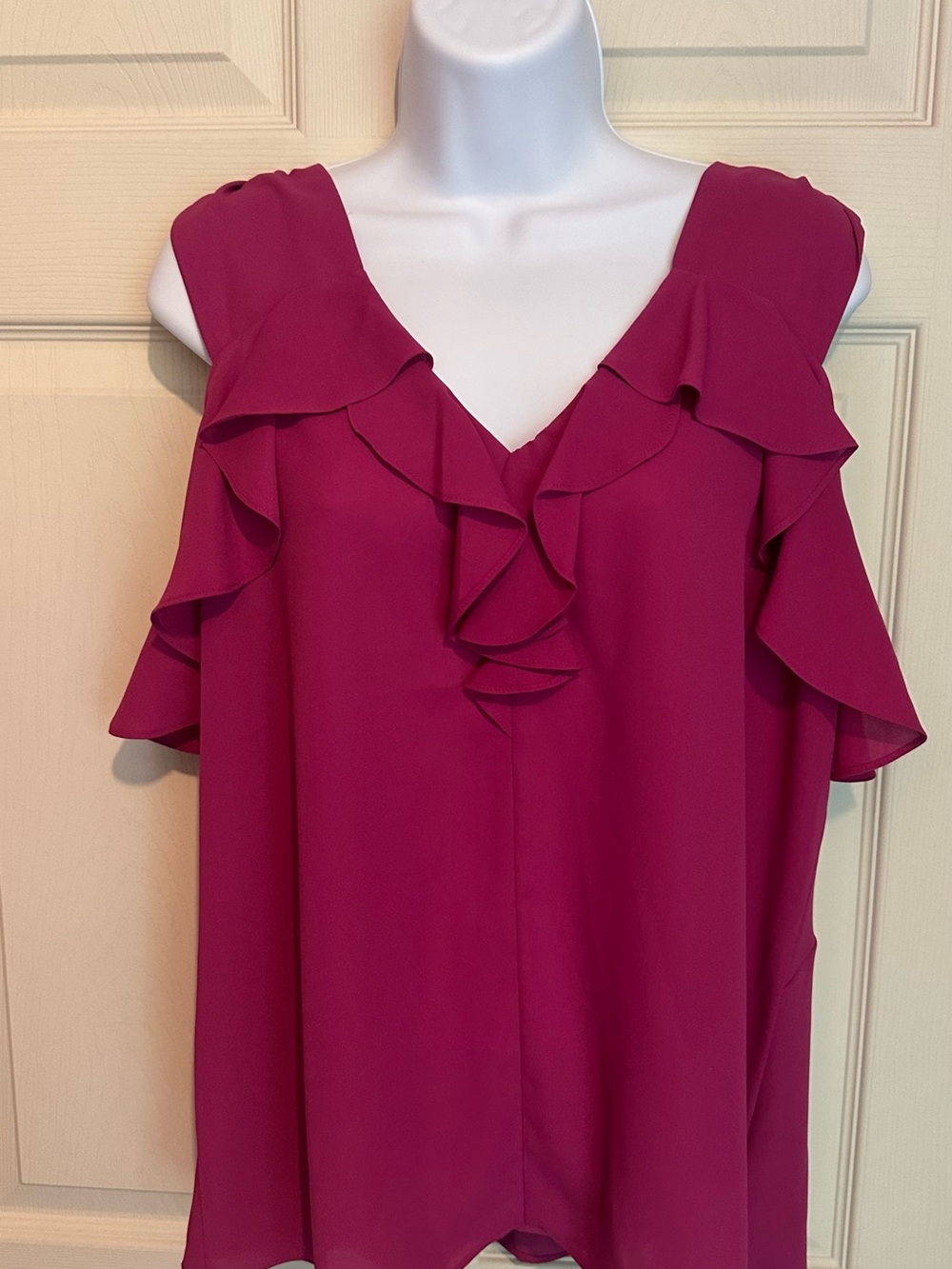 Express Magenta Ruffle V-Neck Sleeveless Top